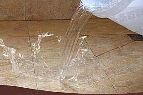 永德漏水维修 免砸砖防水材料该如何施工